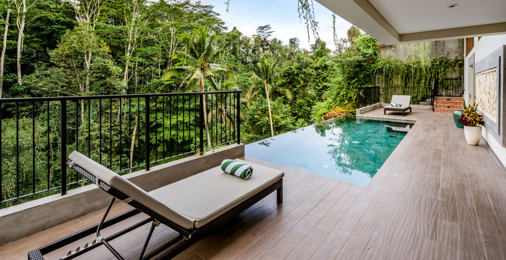 Pala Ubud - Villa Batur - Gorgeous view of nature from the cantilever pool deck